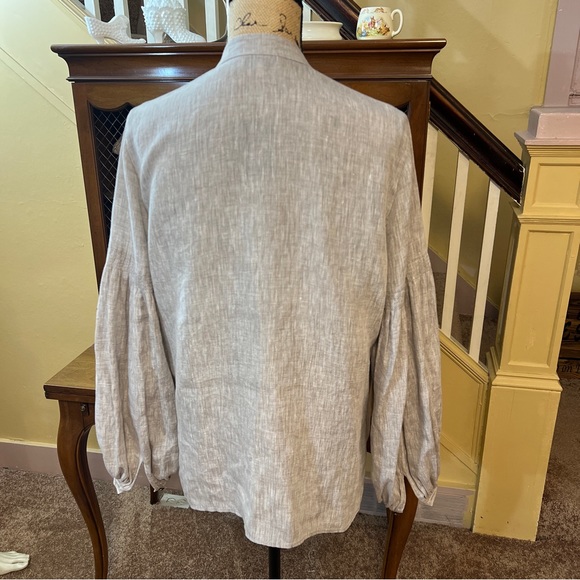 Lafayette 148 Lilo Button Down Linen Blouse in Mink Grey Melange.  Size M.  EUC. - Picture 6 of 16